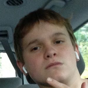 Meet your Posher, Chase